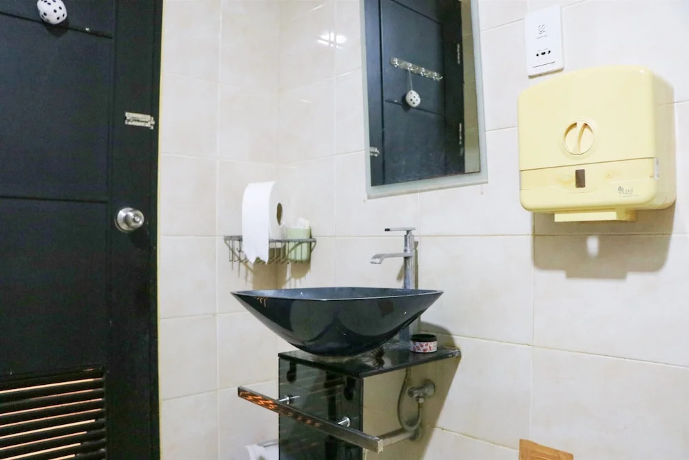 Gorgeous And Homey 2Br Essence Dharmawangsa Apartment