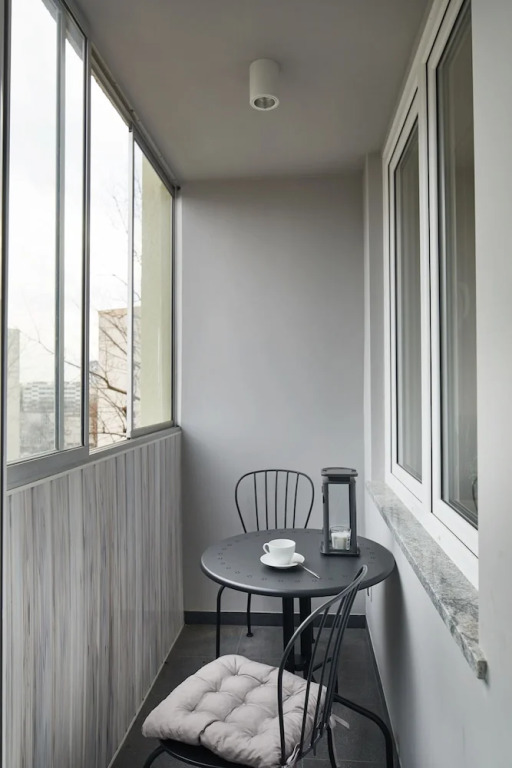 Srebrna Central Warsaw Apartment