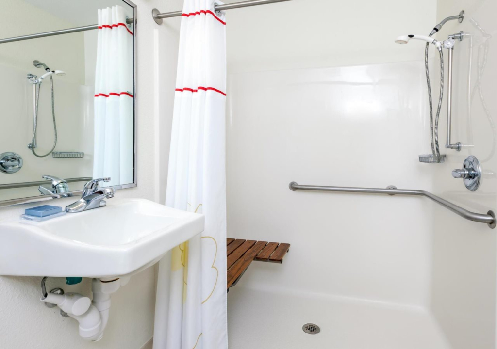 MainStay Suites Detroit Farmington Hills