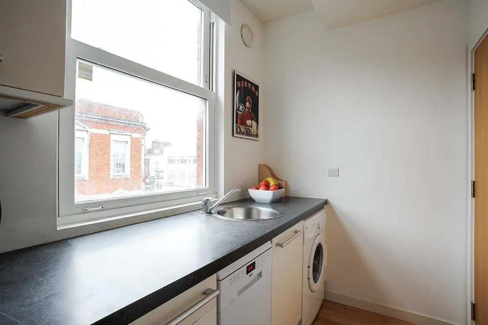 Cute Balcony Flat for 2, Close to King's Cross!