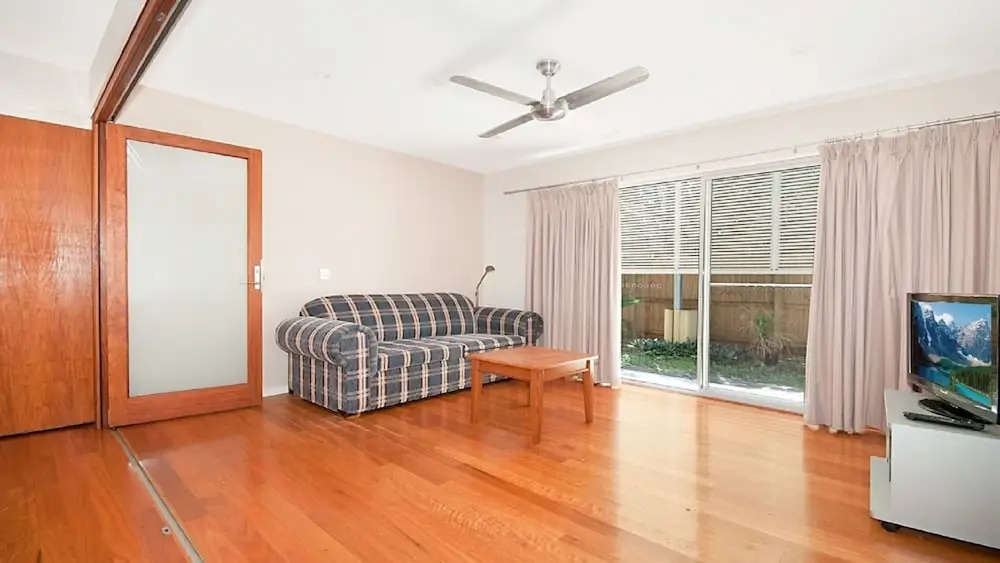 Siesta - Lennox Head