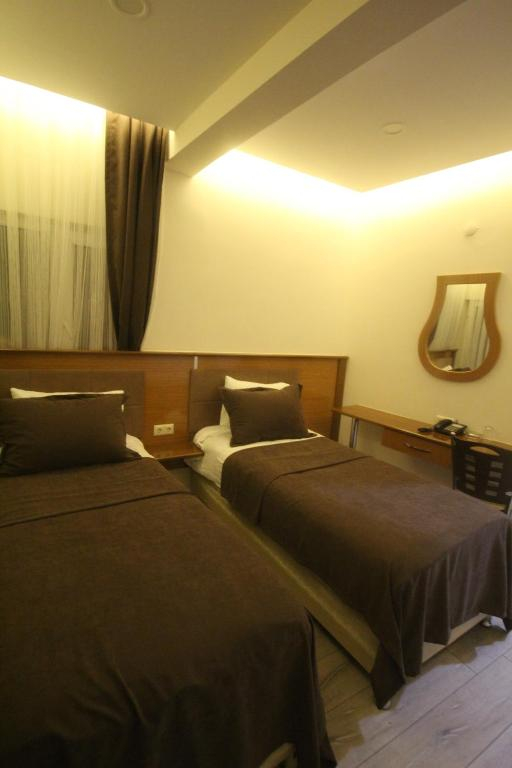 Gulistan Hotel