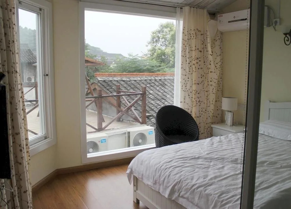 Shaoxing International Youth Hotel