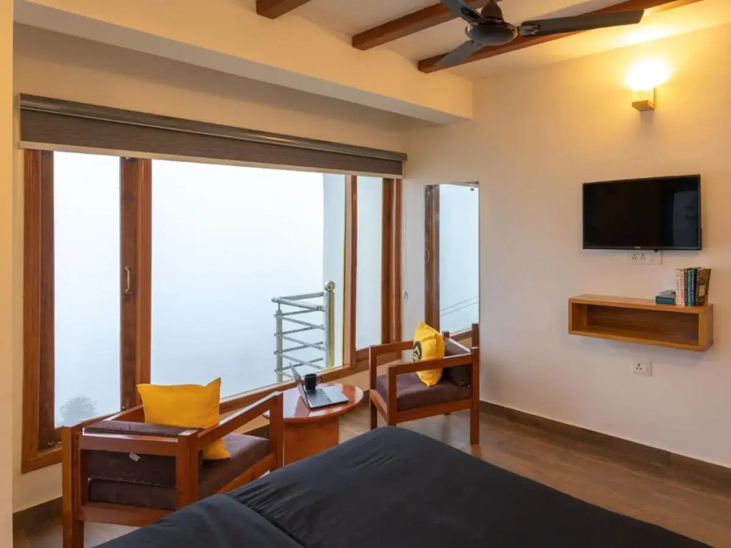 The Hosteller Mussoorie, Mall Road