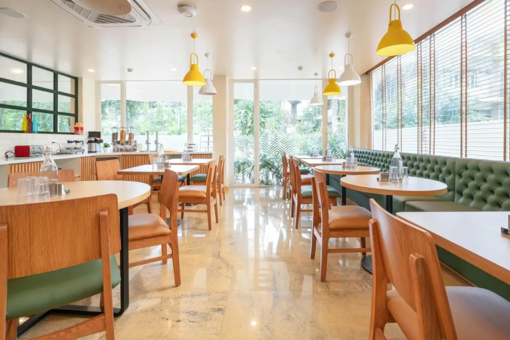 Bloom Hotel - Khandala