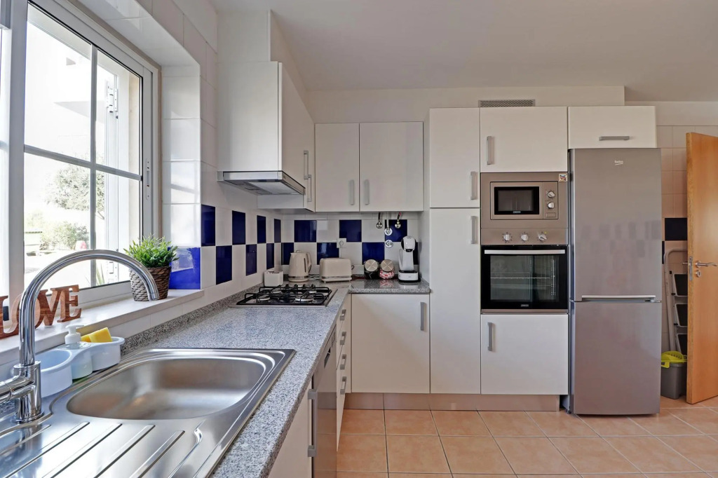 Tavira Formosa BAY 1 by Homing