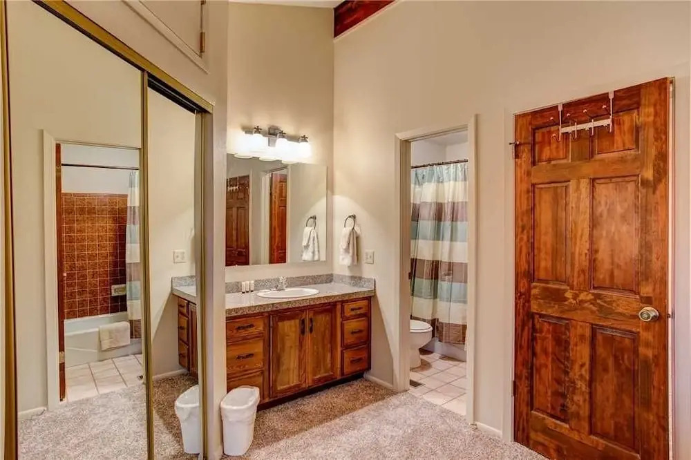 1475 Park Avenue - Unit #6 4 Bedroom Condo