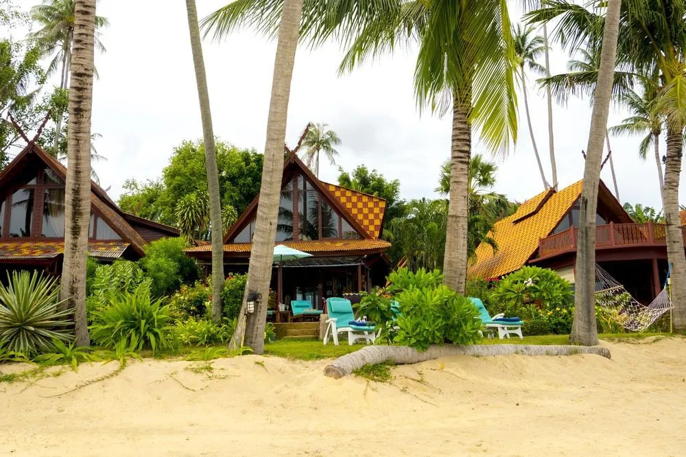 Monsoon Beach Villas