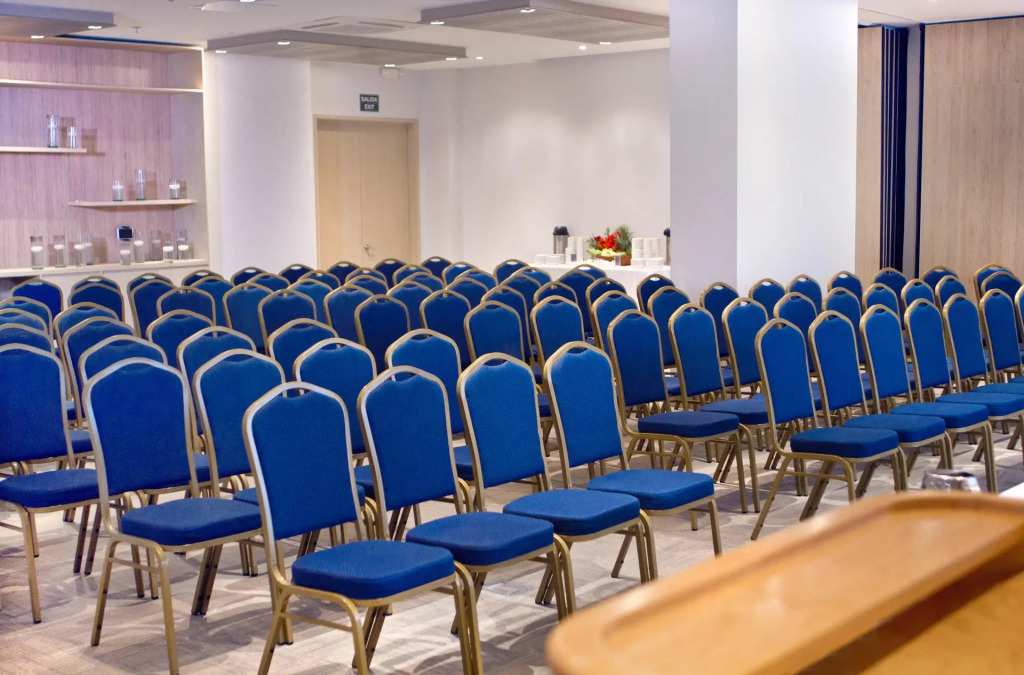 Courtyard by Marriott Santa Marta Resort