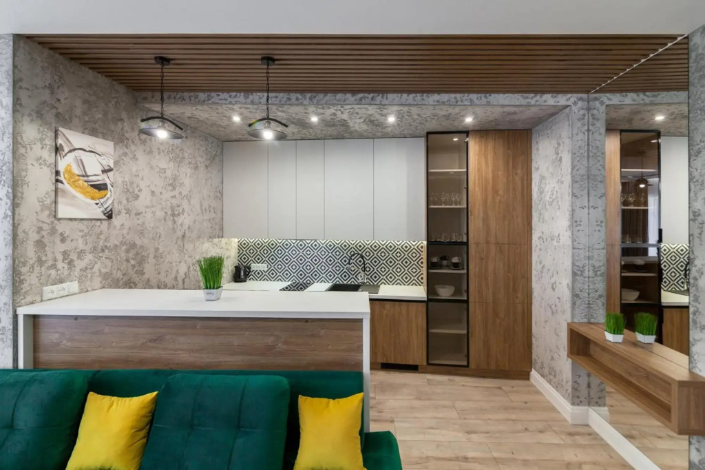 Royal VIP Apartment on Pidmurna 24