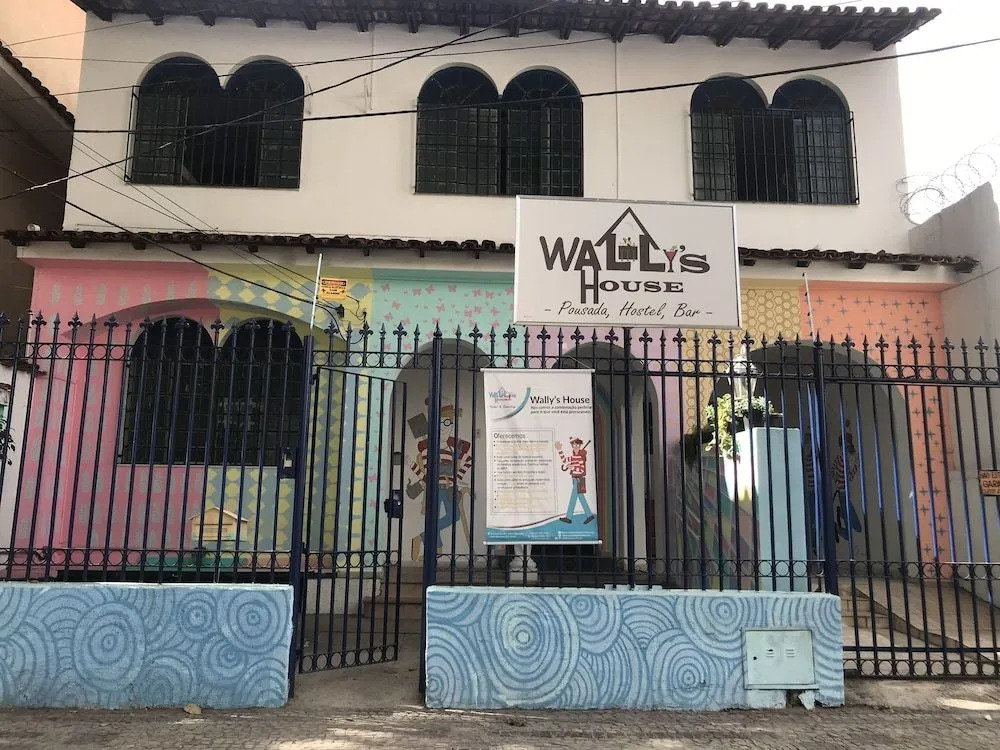 Wallys House Hostel