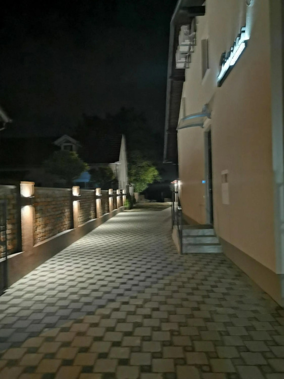 Seasons apartmani