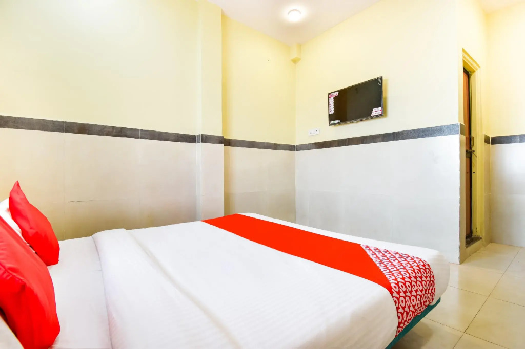 Hotel Karemore Celebration by OYO Rooms