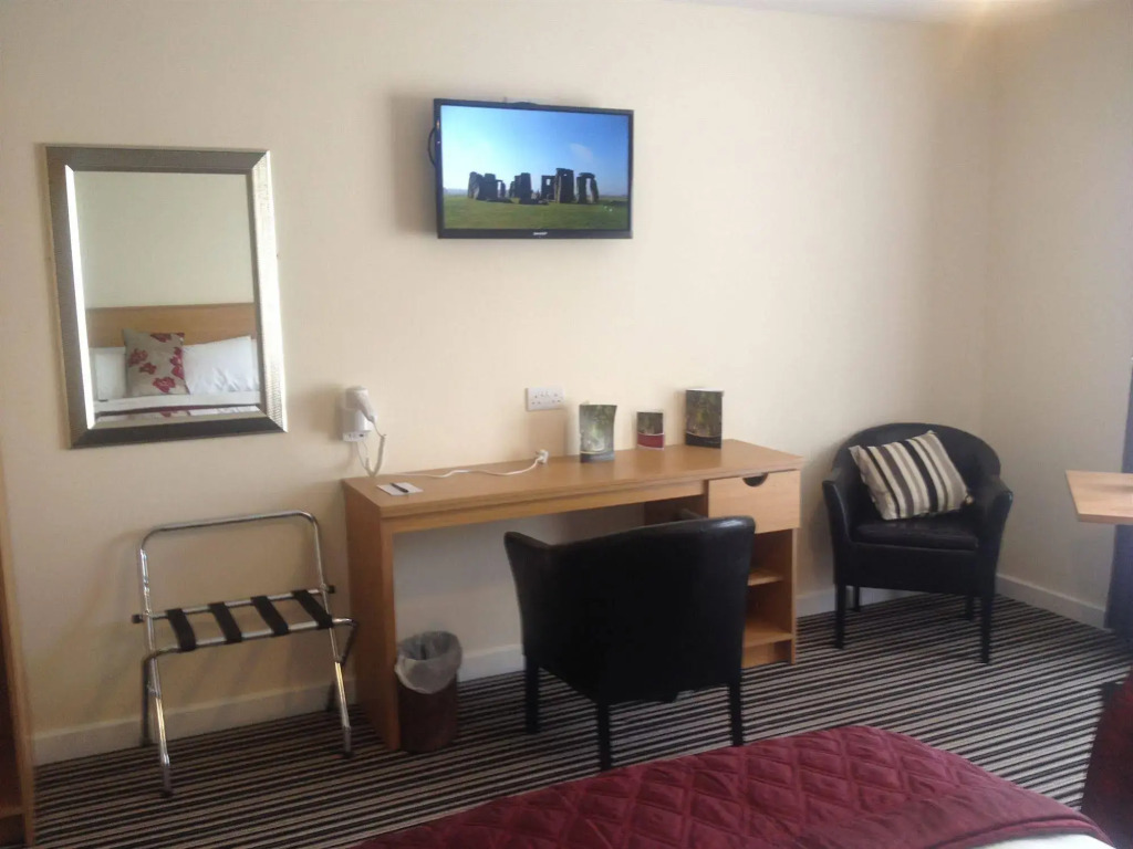 The Hedges Hotel