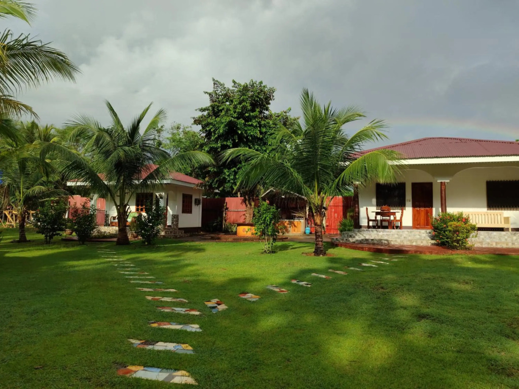 E&N Paradise Island Resort