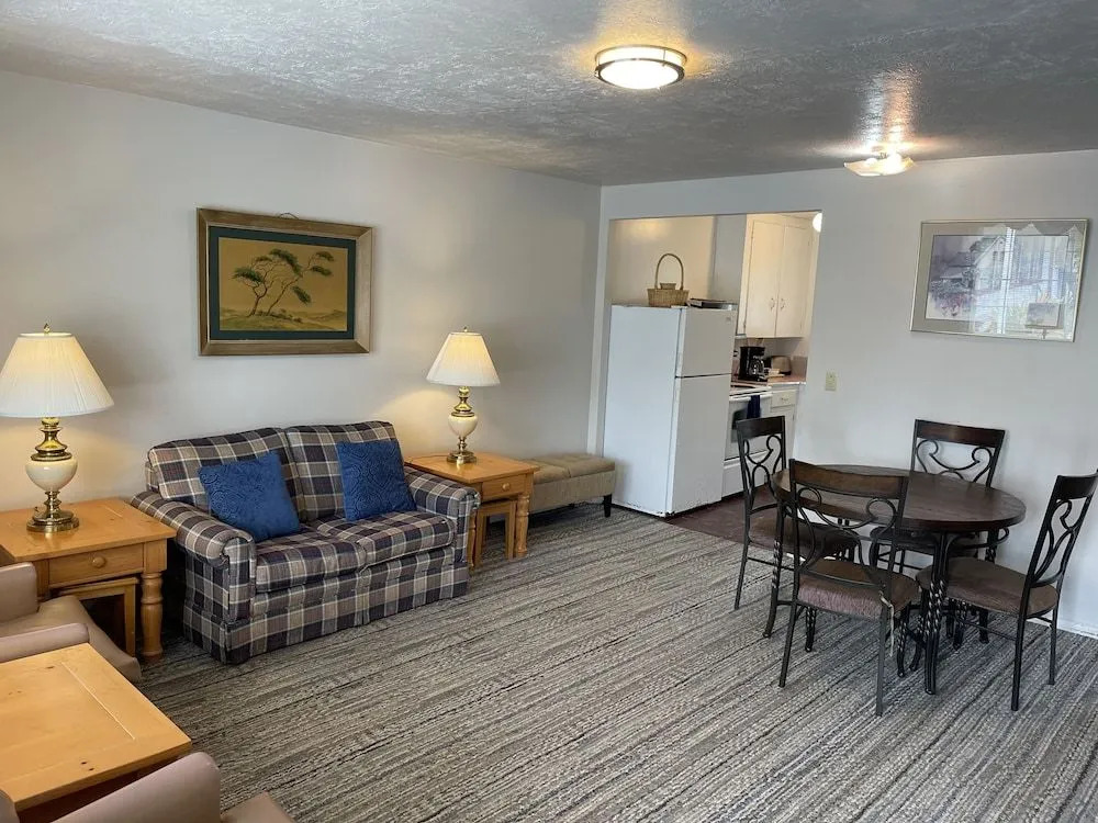 Westport RV Park & Motel