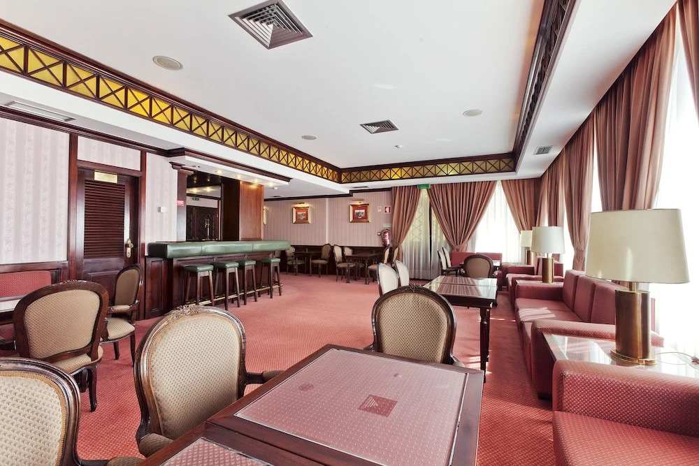 Hotel Lux Mundi