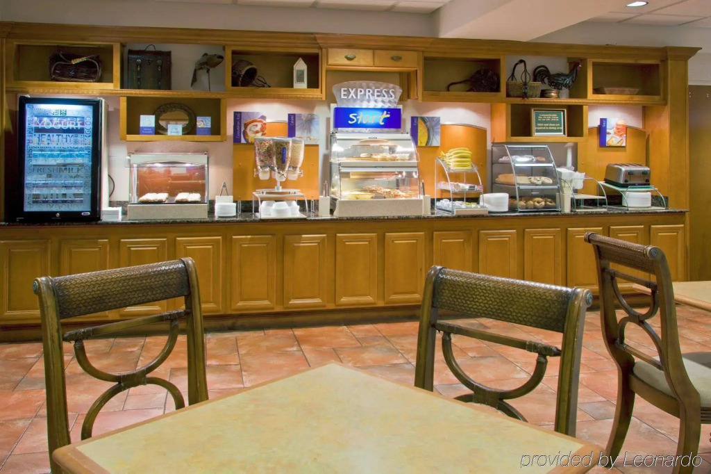 Holiday Inn Express Hotel & Suites Clearwater North-Dunedin by IHG