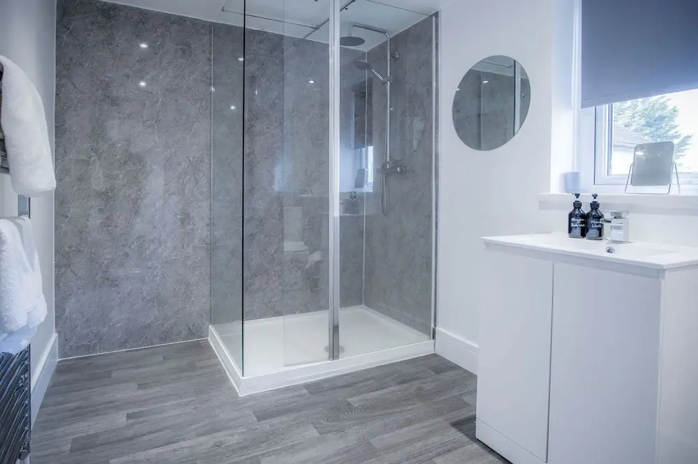 Oasis - 2 Bed Apartment - Ocean Breeze