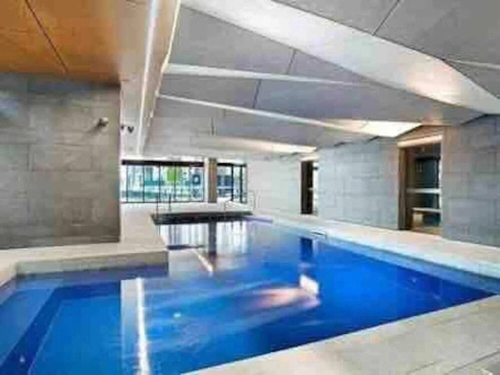 Cozy Gem With Poolgym in Mel Cbd@southerncross
