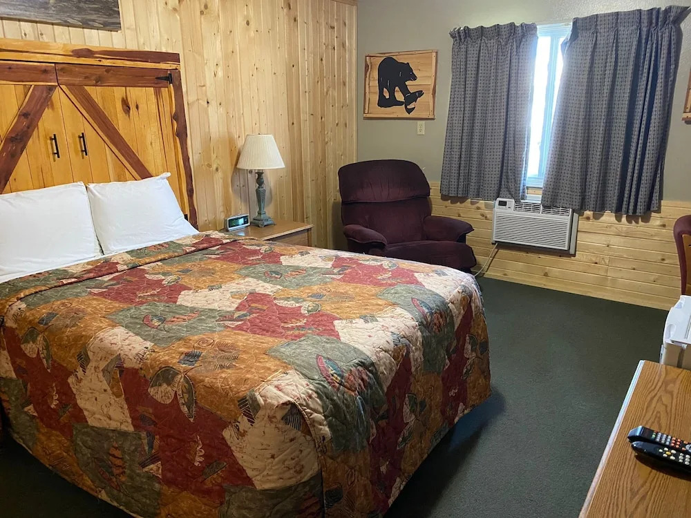 Celebrity Inn