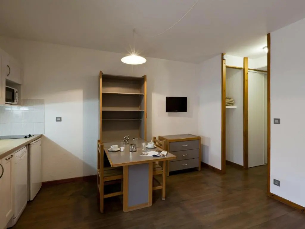 Appartement Brides-les-Bains, 1 pièce, 2 personnes - FR-1-512-97