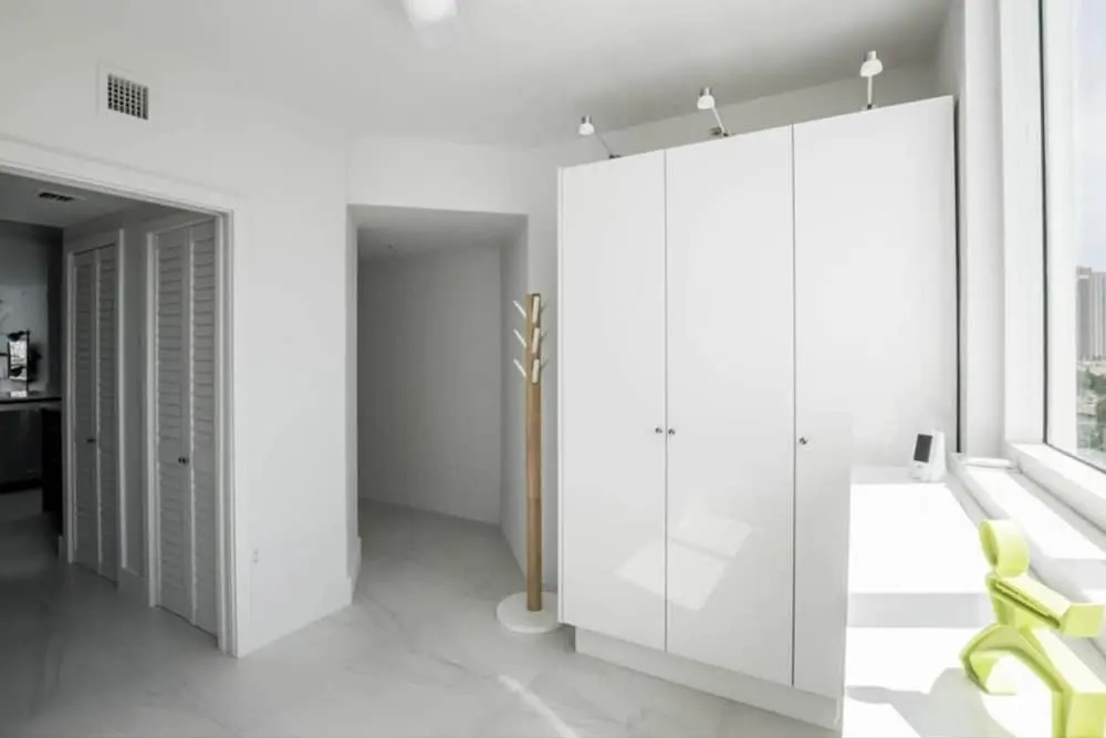 Le Marina Bay 810 by Go Florida Condo, Sunny Isles
