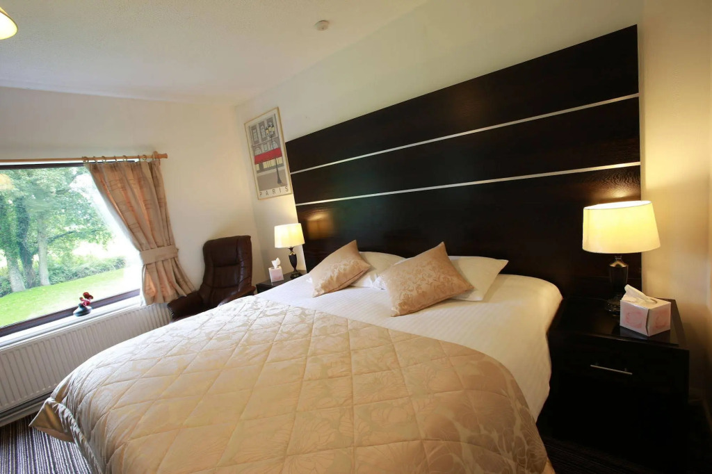 Ewenny Farm Guest House