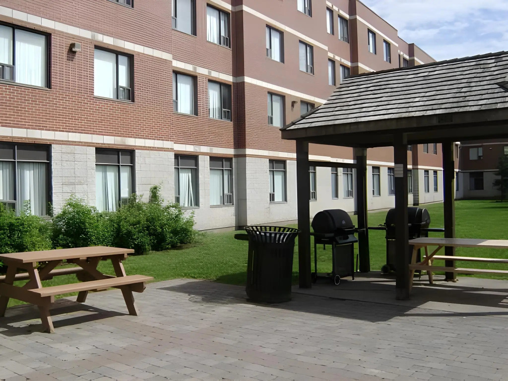 Residence & Conference Centre - Ottawa West
