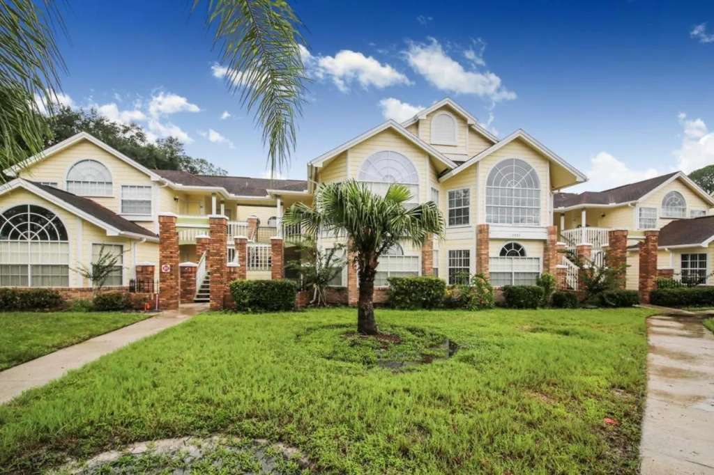 Three Bedroom Apartment #3 -- 5014 LBC -- Vusa Three Bedroom Condo Apartment