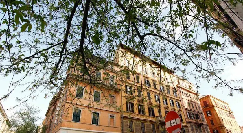 Old Memory Apartments