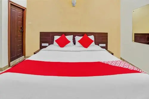 Hotel Suvidha by OYO Rooms