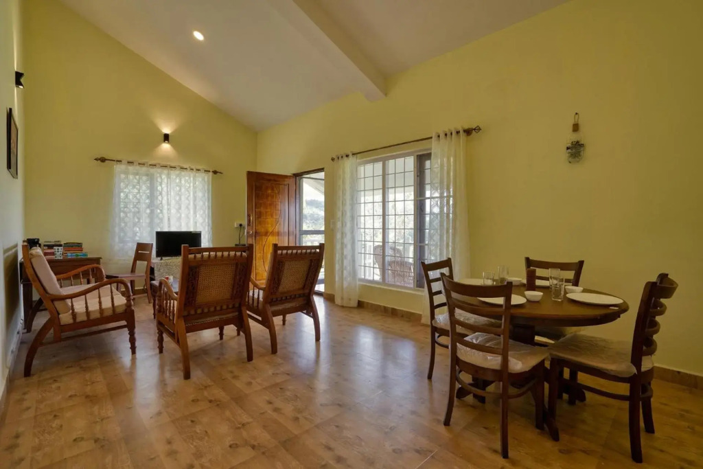 StayVista at Casa Pinnacle - Pet Friendly Home with Lawn