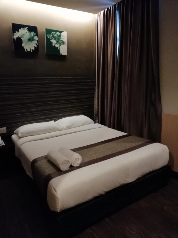 Hotel Austin Paradise