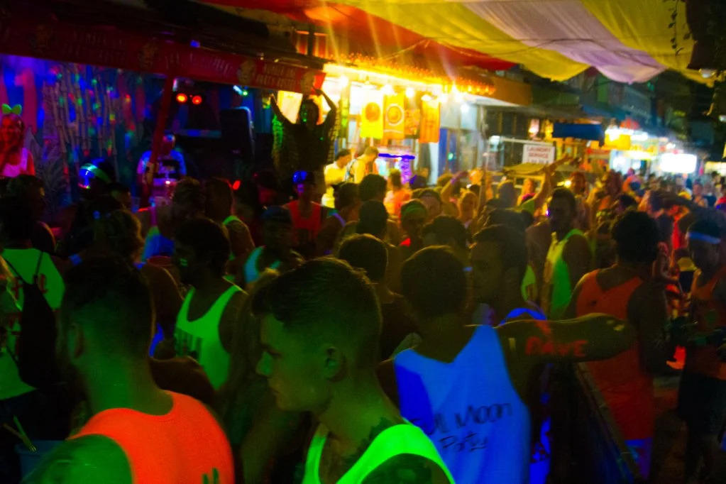 Dancing Elephant N 1 Party Hostel