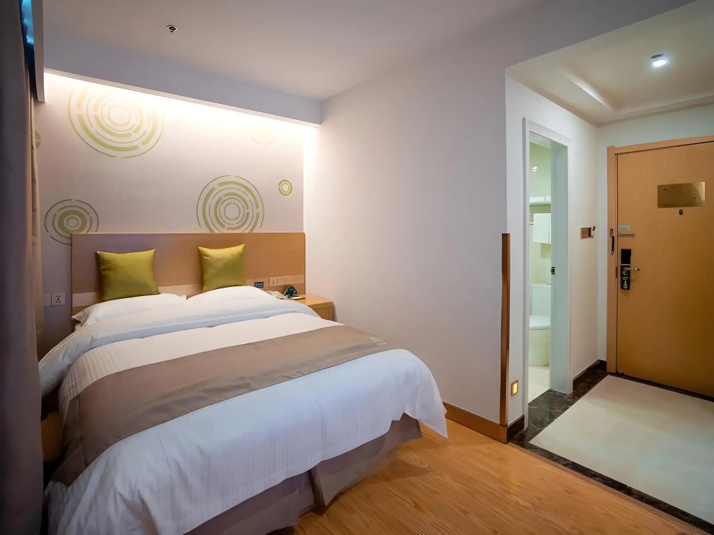 GreenTree Inn Suzhou Zhangjiagang Tangshi Town Yangzi Road Express Hotel