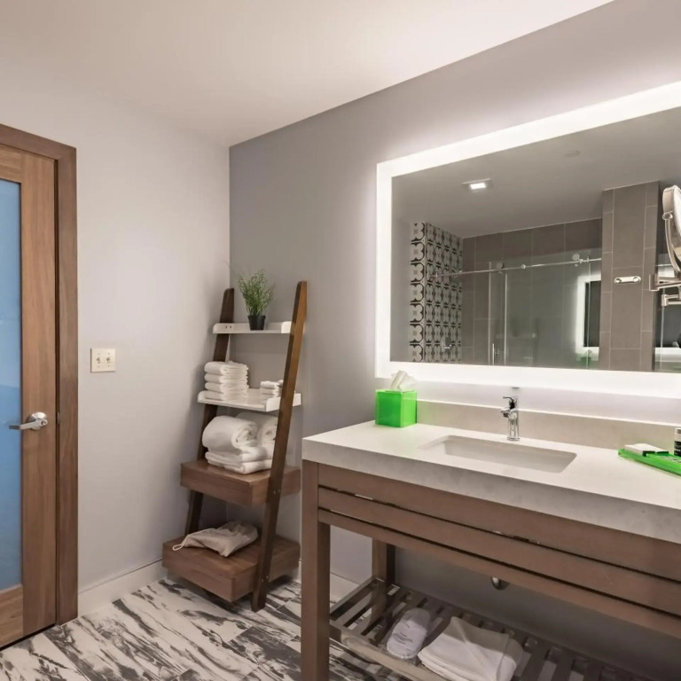 Lexen Hotel - North Hollywood Near Universal Studios
