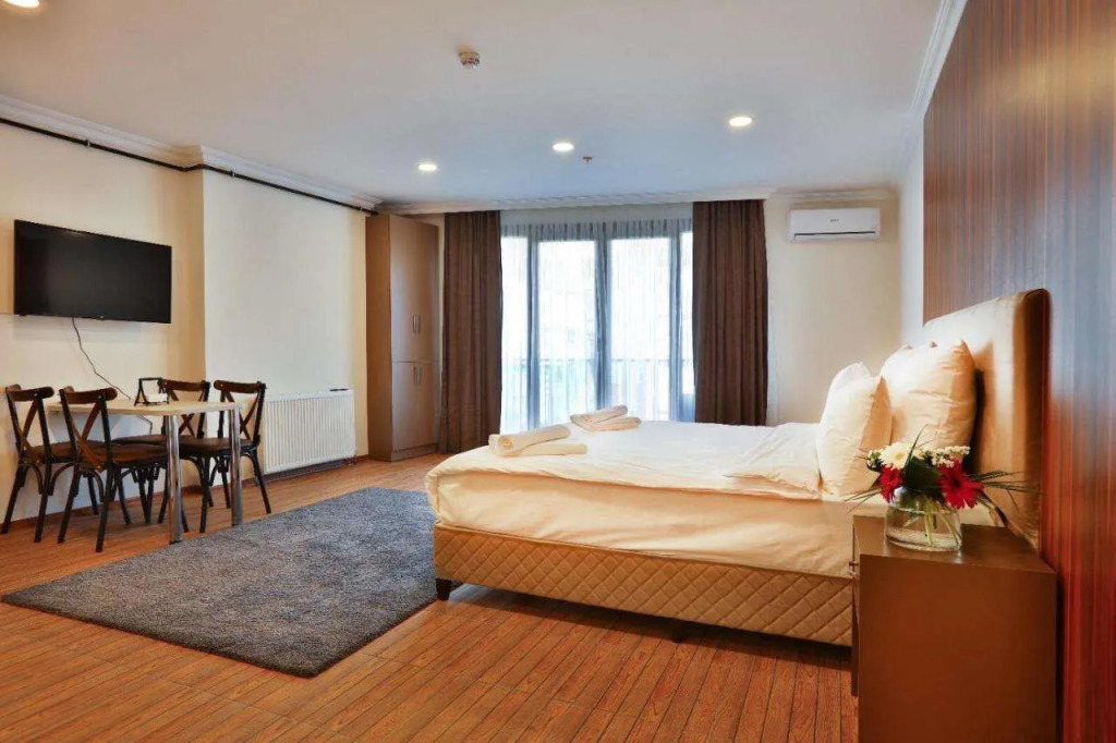Modern Suites