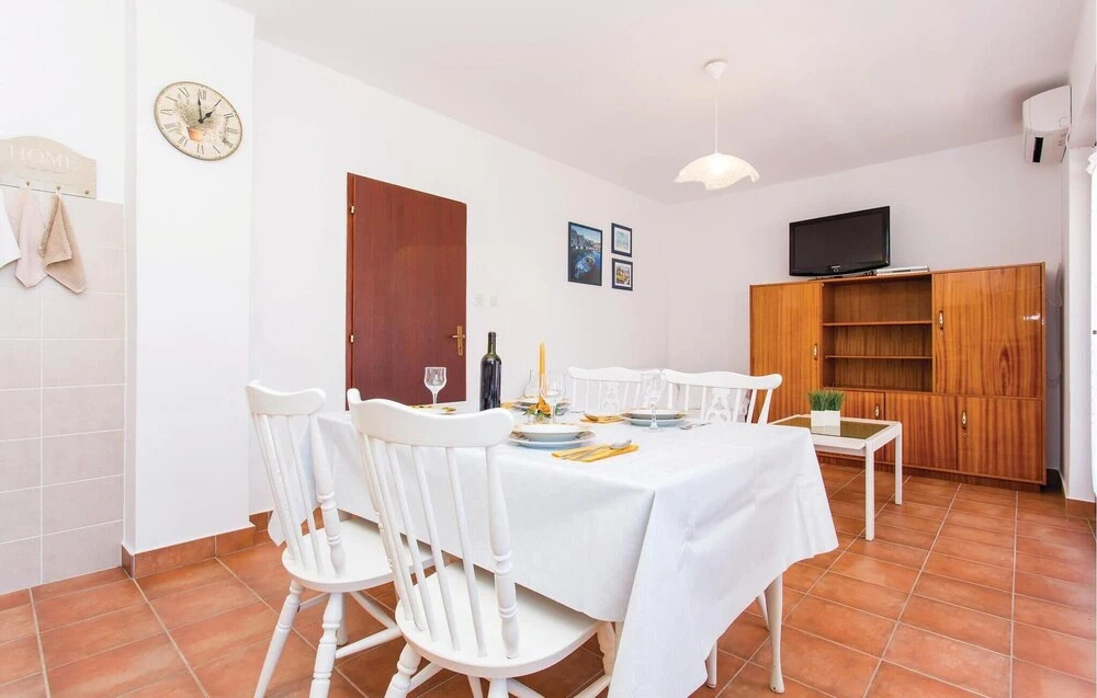 Beautiful Home in Punat With Wifi and 3 Bedrooms