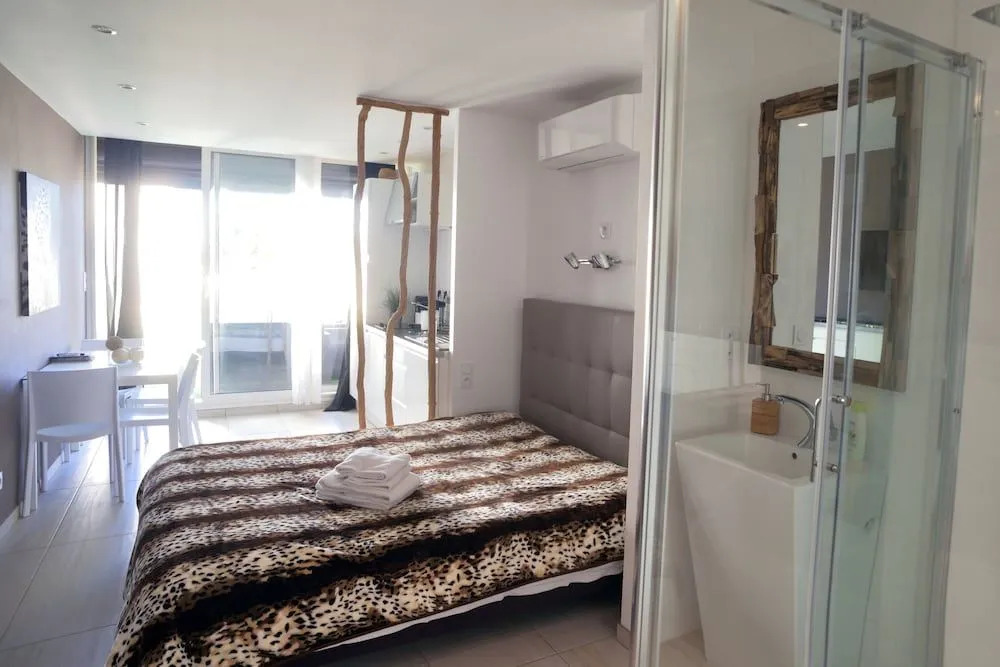 Studio Mezzanine Lips Village Naturiste