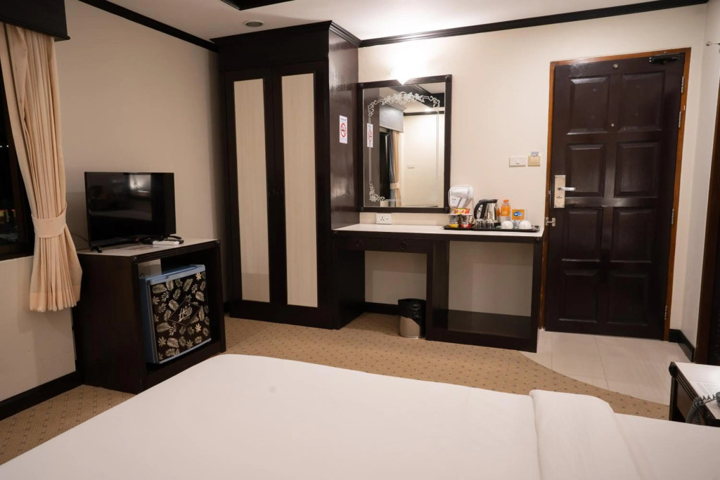 Betong Hello Hotel