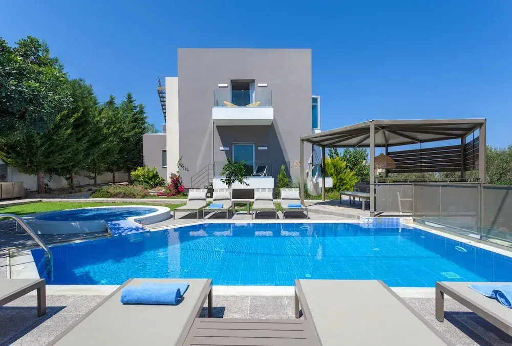Kastellakia Executive Villa