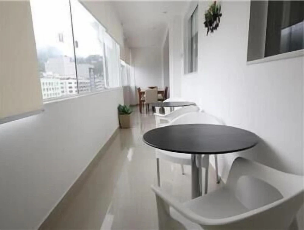 GoHouse Copacabana 1204