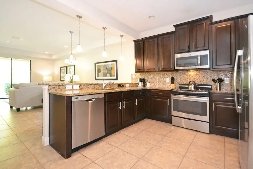 Tropical Fountains 3 Bedroom Condo by RedAwning