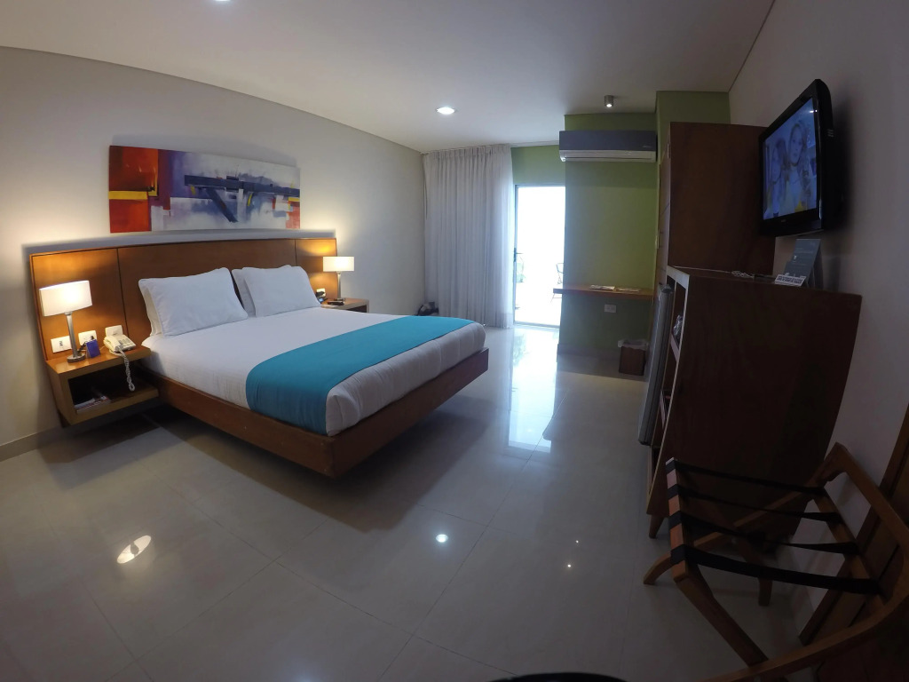 Hotel Atrium Plaza