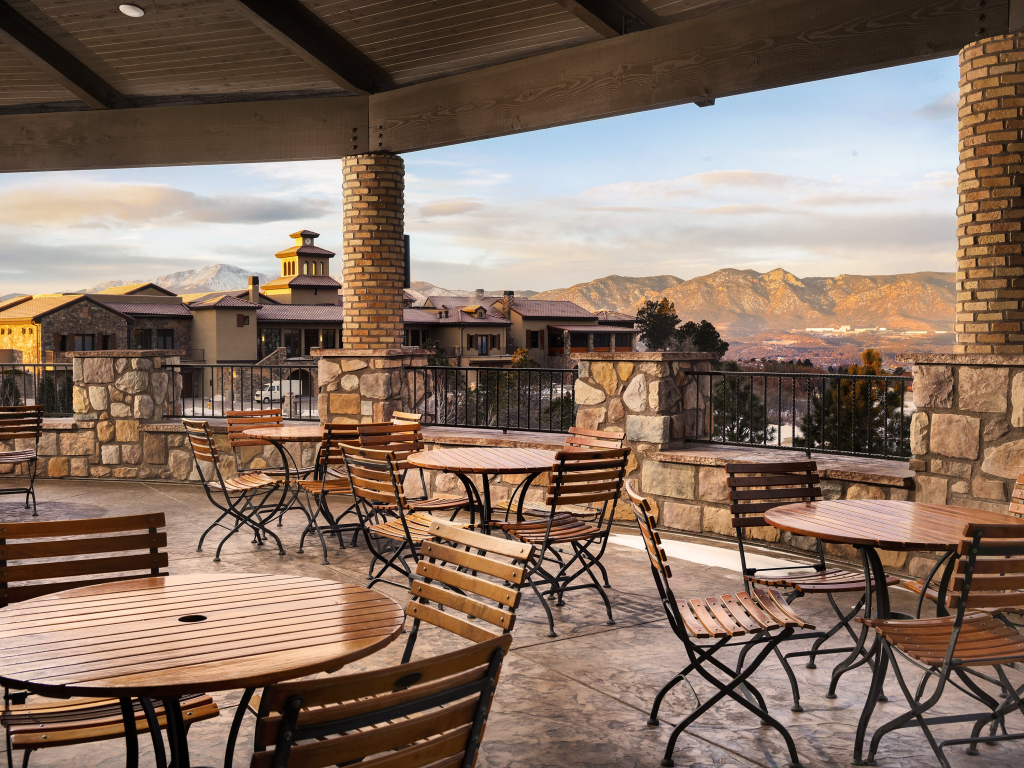 Flying Horse Resort & Club