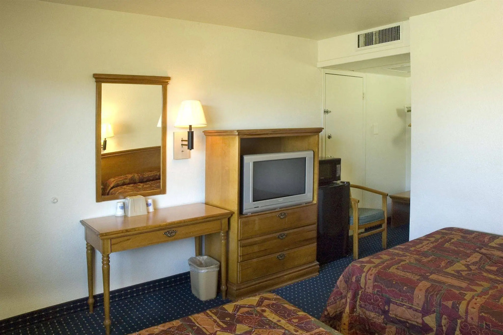 OYO Hotel Houston Southwest I-69