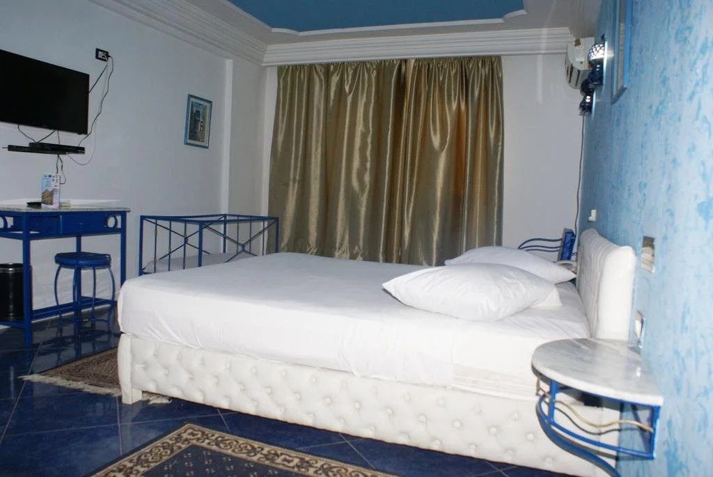 Hotel DONIA