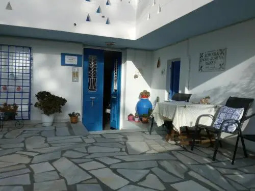 Agnes Rooms
