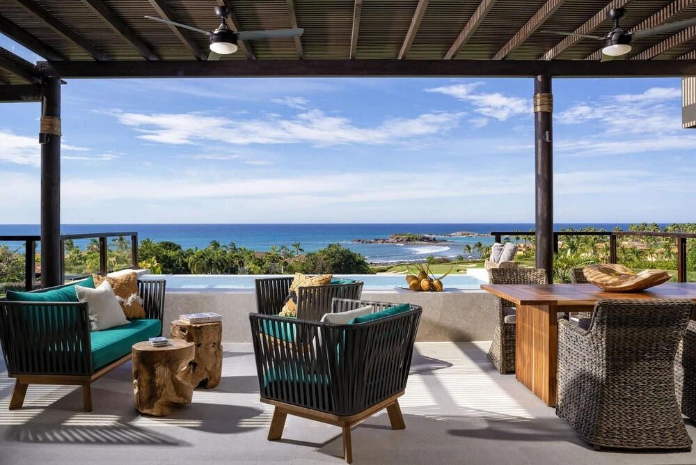 Sunny Vacation Condo 5